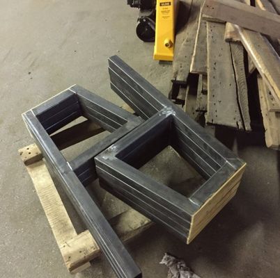 DIY квадратные трубы Мебель ноги для кофе Компьютерная палуба Тяжелая работа Рустическая скамейка 290г