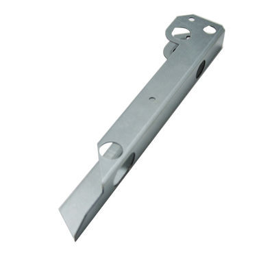 Специальное штампование листового металла Автомобильные изгибающие детали толщиной 0,5-25 мм