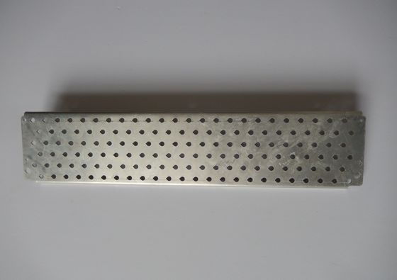 0.5mm-25mm Толщина Автоматическая алюминиевая штамповая отверстия для промышленных применений